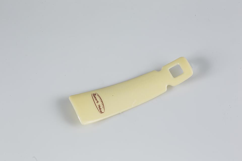 																										<h3>TB05002</h3>
																																							<h5></h5>
																									